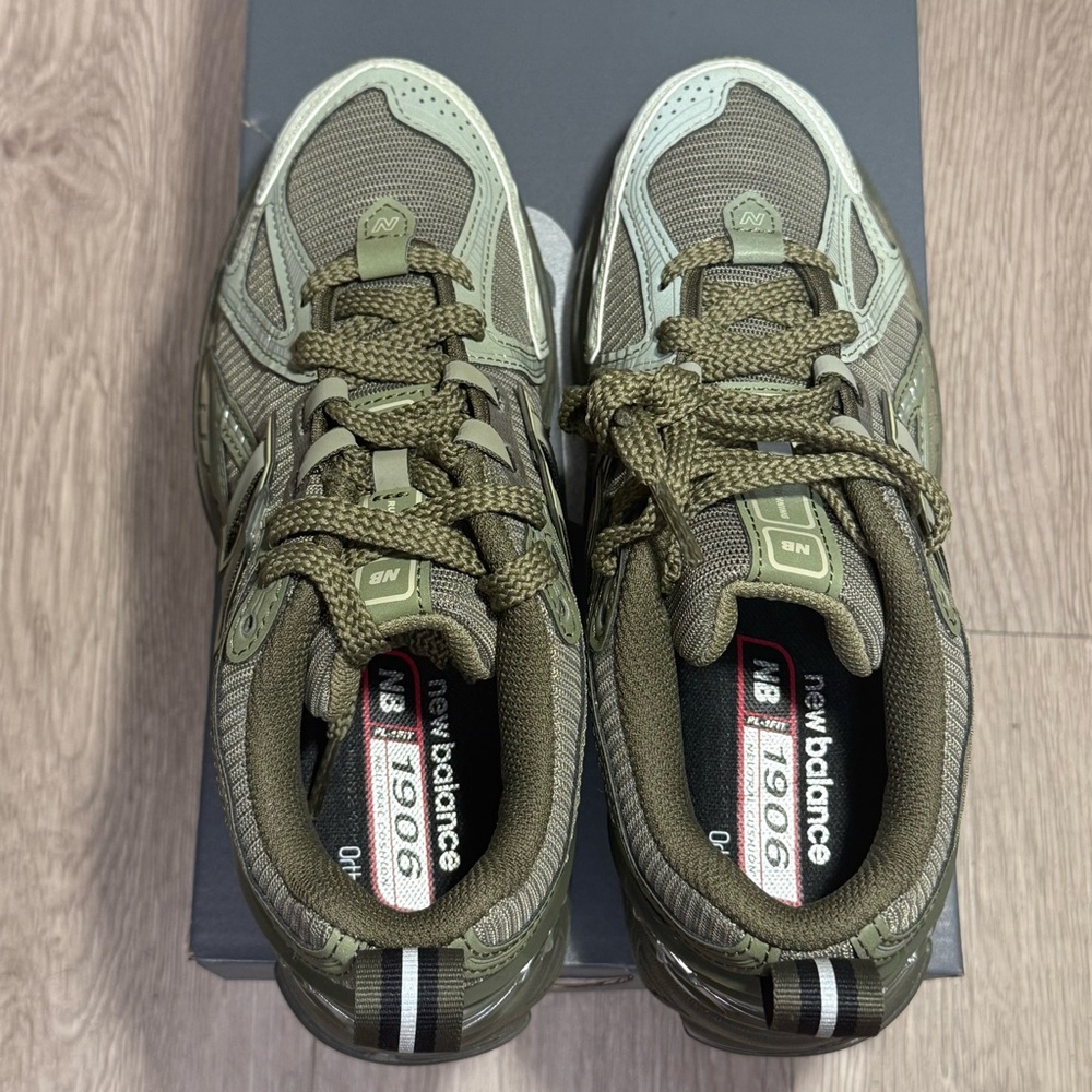 New Balance 1906R Dark Moss Men 5 Women 6.5  Casual Shoes Sneakers M1906RHB New - Picture 2 of 12